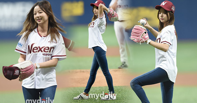 组图：韩女团EXID率智棒球开球 动作标准挺翘臀