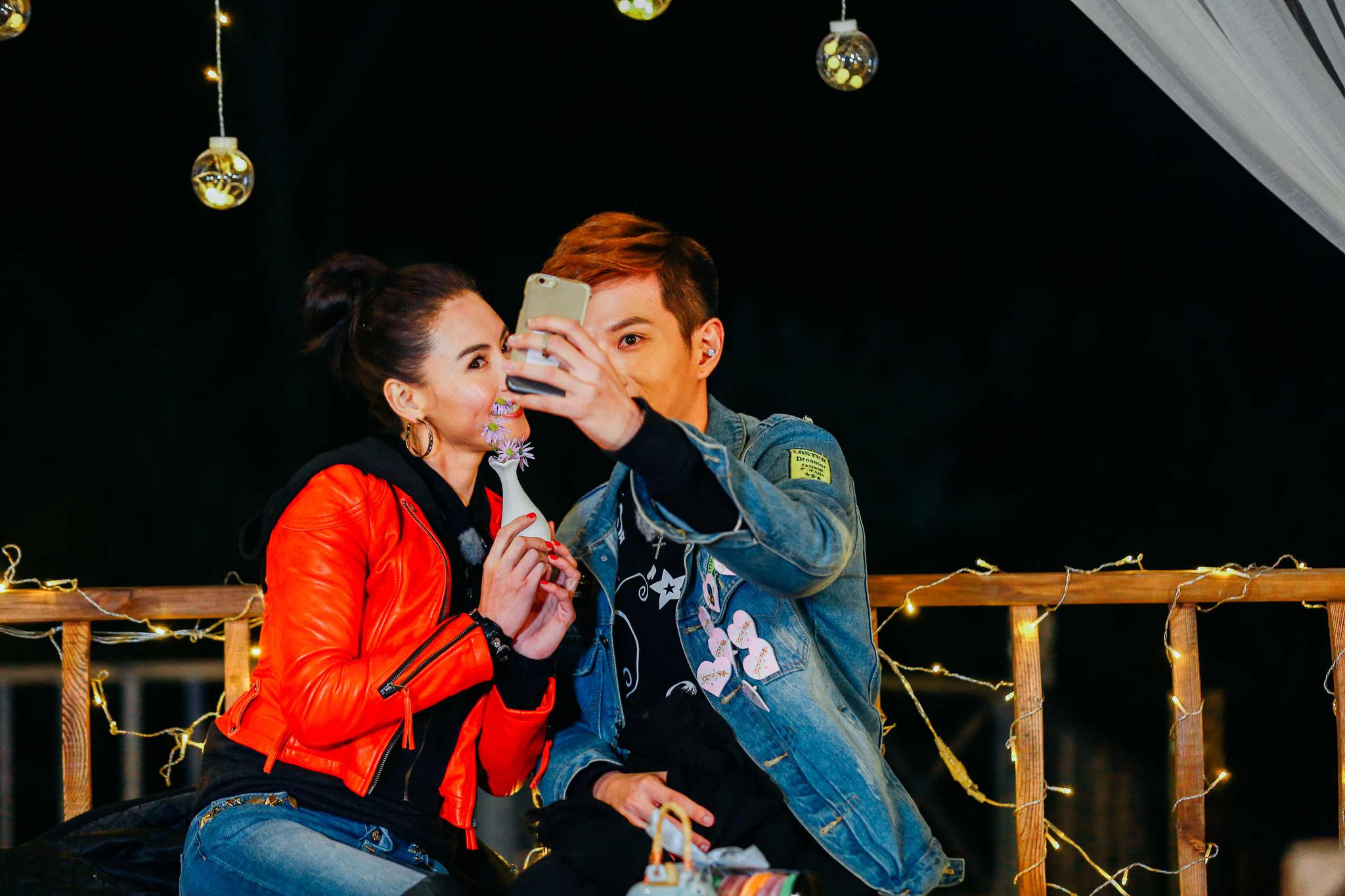 《女神》张柏芝肌肉男夜聊 互换贴身衣物|张柏芝|柳岩|王心凌_新浪娱乐_新浪网