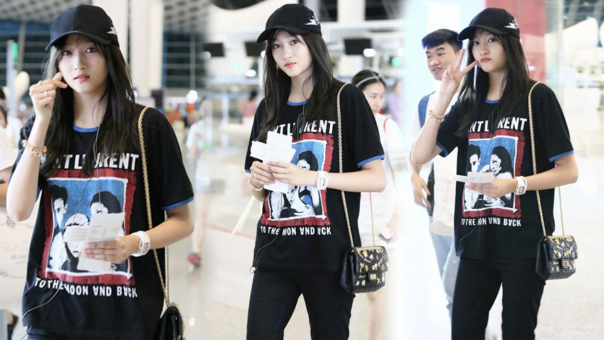 恋爱ing!关晓彤公开恋情前心情好 戴鹿晗同款手表