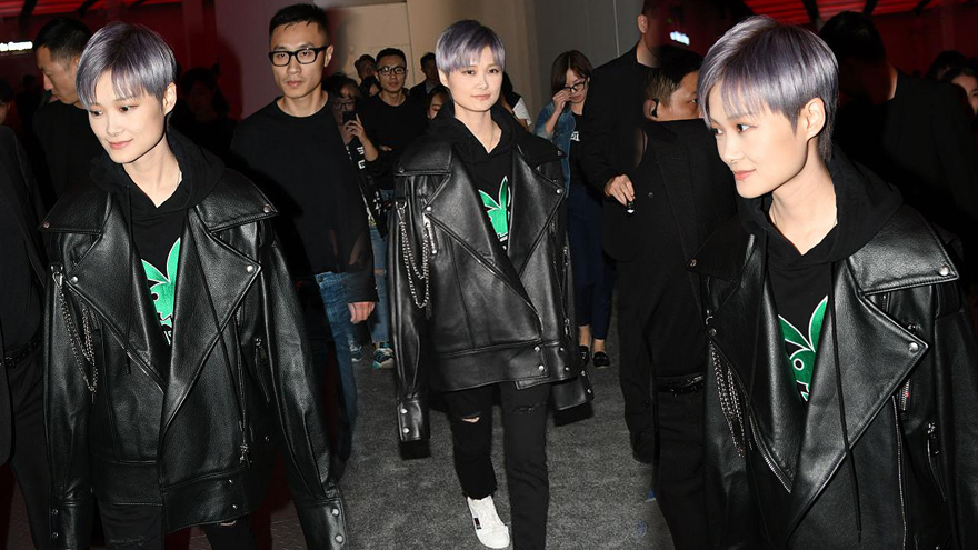 社会姐!李宇春头顶奶奶灰配大号皮衣 获保镖护驾有气势