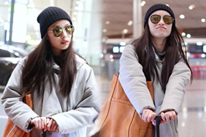 倪妮现身机场包裹严实表情傲娇