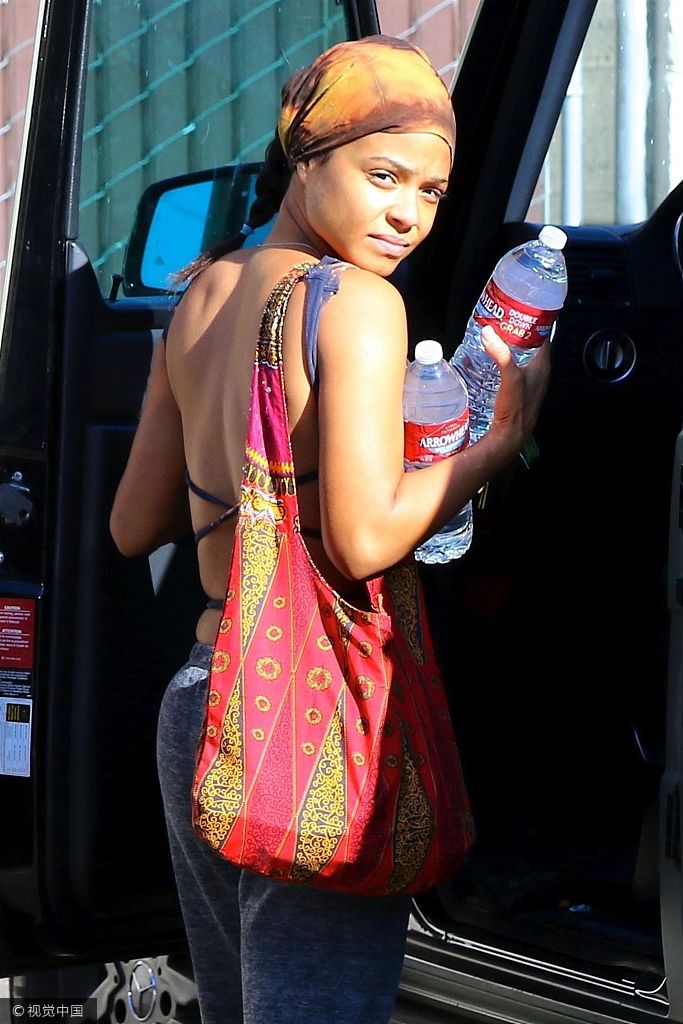 伊布 范德法特-爱游戏APP(中国)官方网站下载_AIYOUXI体育