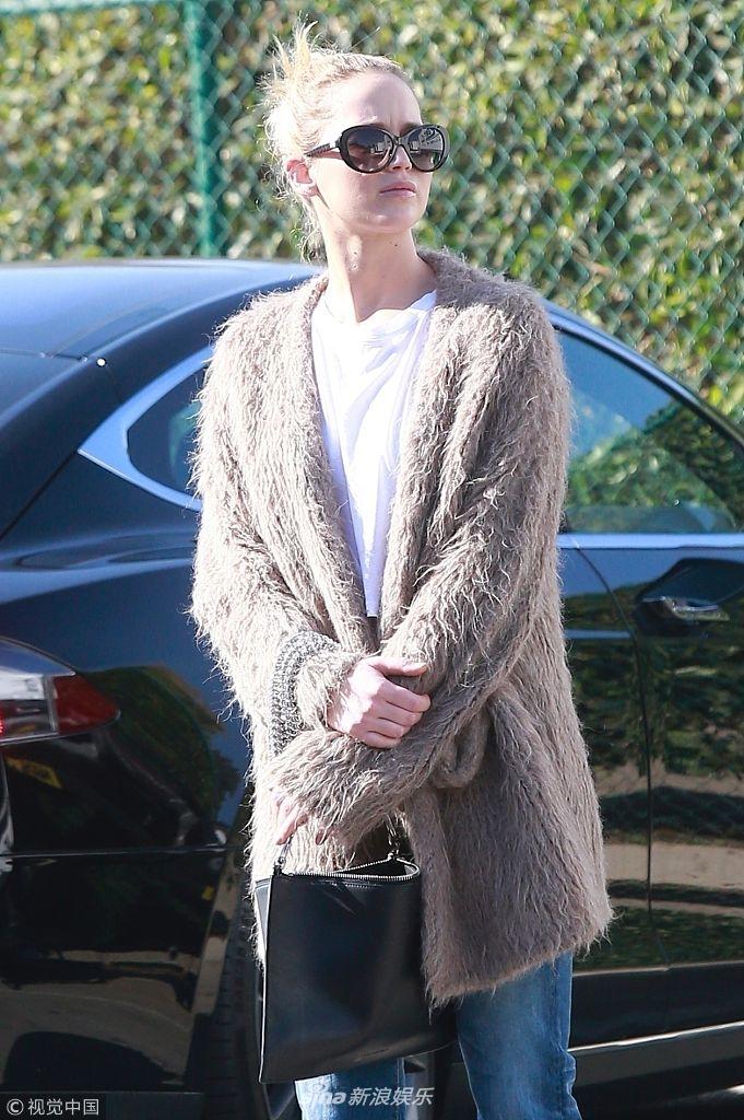 拍照如何显随性 jF_M-fyqincu3934305.jpg