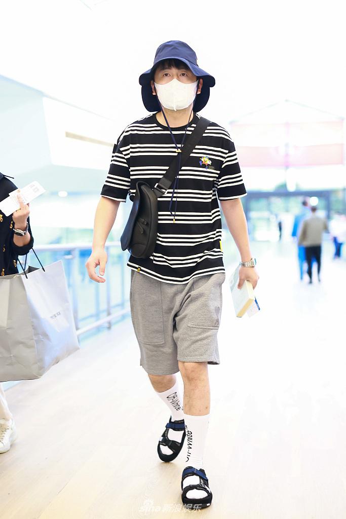 神鹿汉服穿搭图片男,神鹿汉服穿搭图片男生