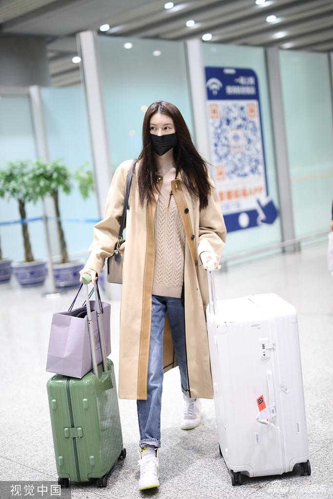 何穗风衣_何穗(3)