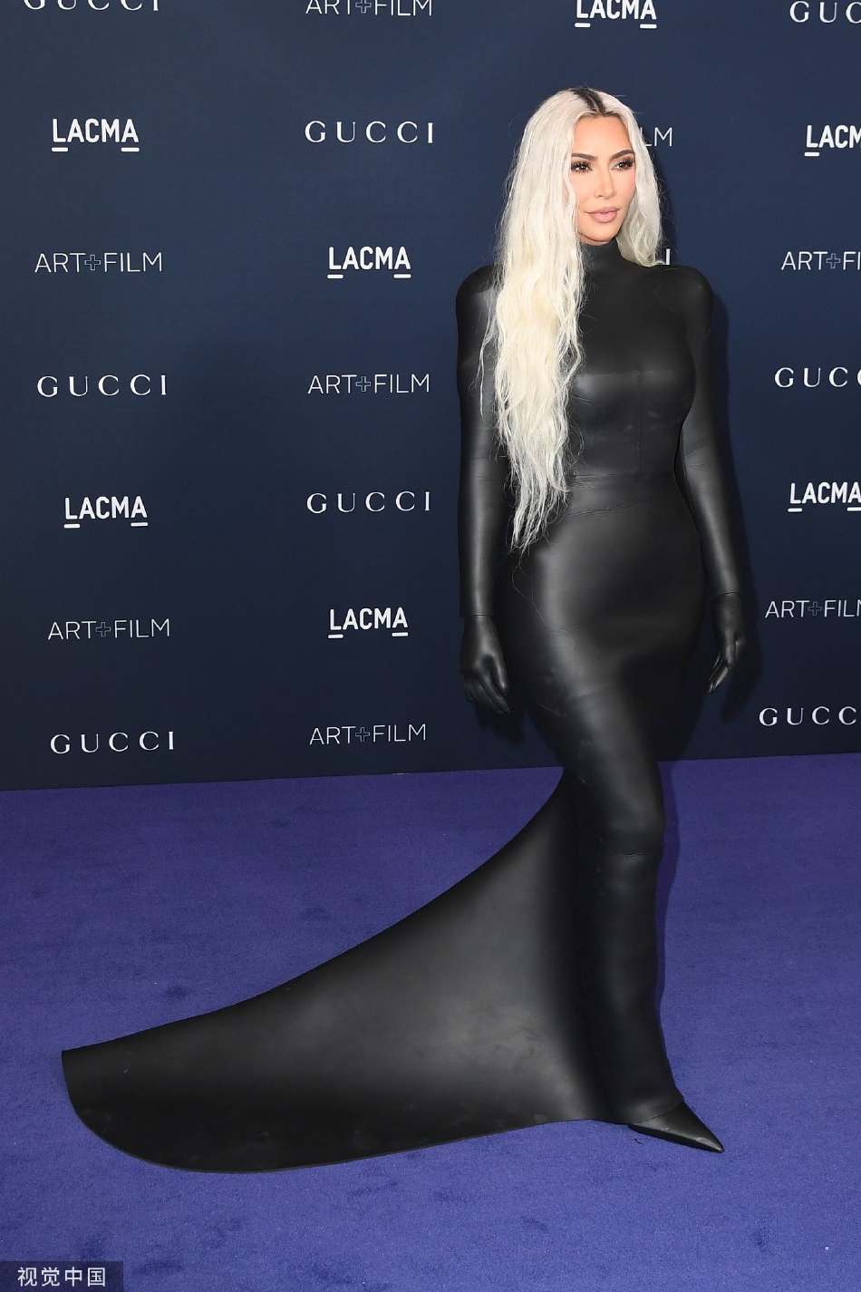 金卡戴珊电影全集介绍 277b-bbf1885a389aba7a270a5fba2aa3fed7.jpg