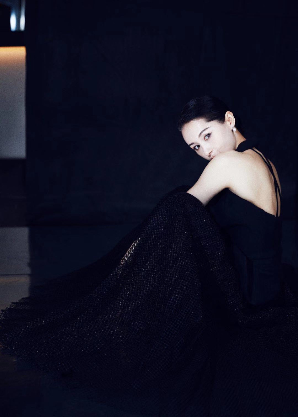 【奇趣网】女星工作室精修哪家强！郑爽王子文王鸥谭松韵等谁赢了