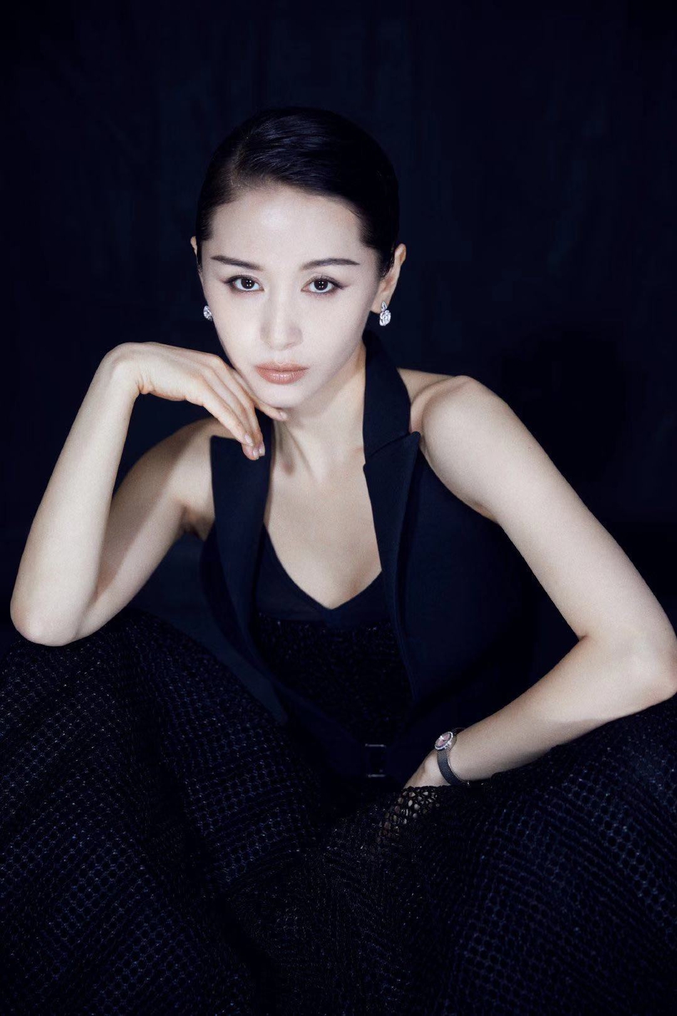 【奇趣网】女星工作室精修哪家强！郑爽王子文王鸥谭松韵等谁赢了