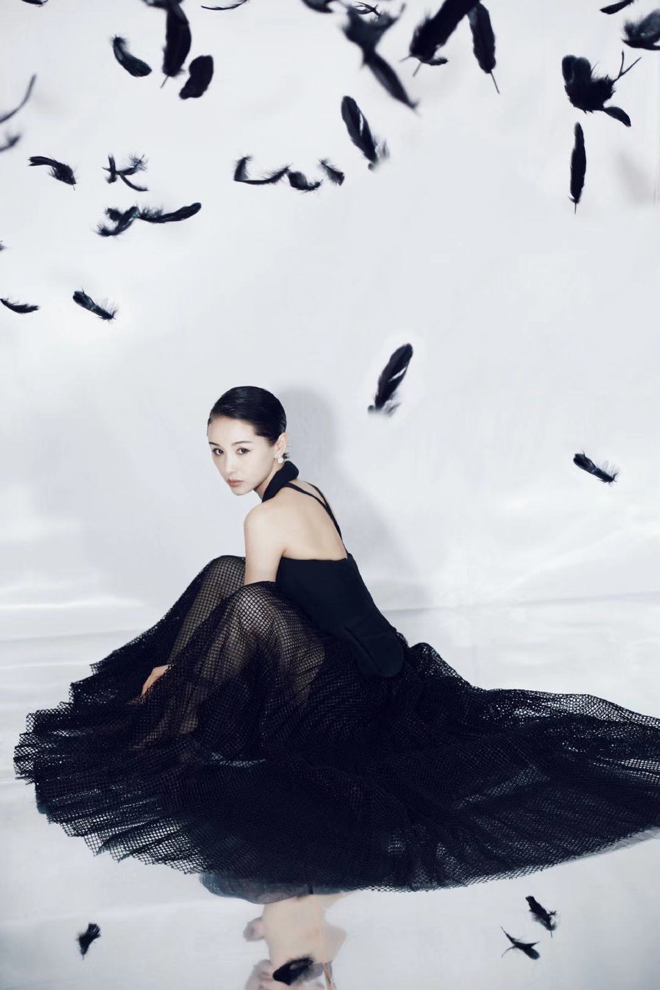 【奇趣网】女星工作室精修哪家强！郑爽王子文王鸥谭松韵等谁赢了