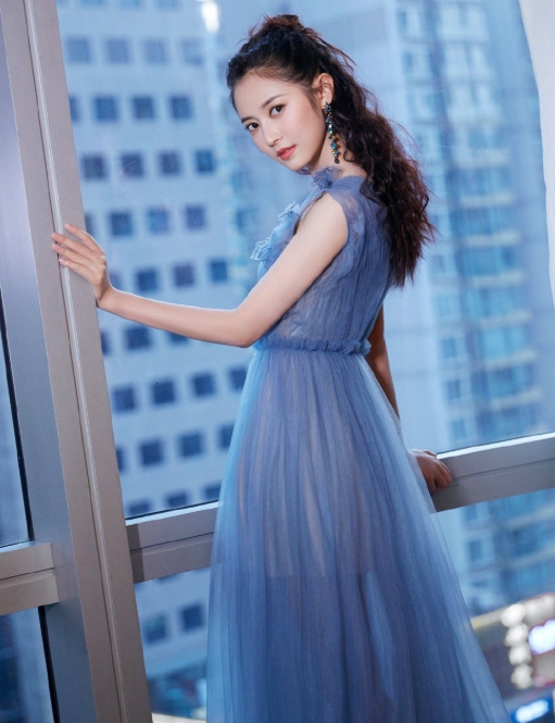 【奇趣网】女星工作室精修哪家强！郑爽王子文王鸥谭松韵等谁赢了