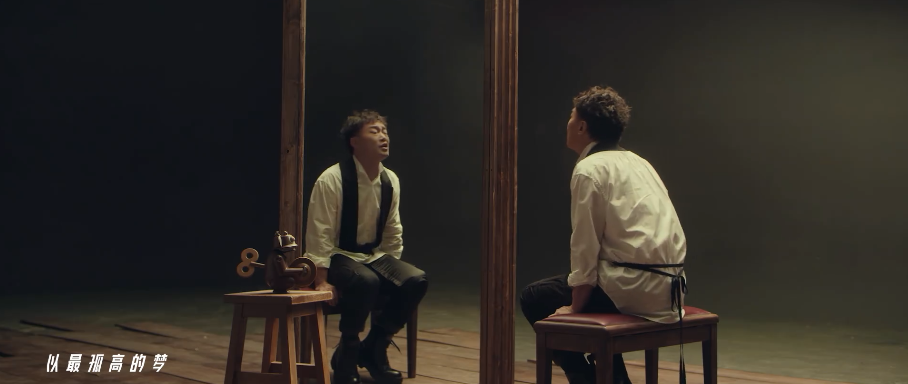 孤勇者陈奕迅完整版视频 388f-97382fe6be83c3a560bf79baf788f796.png