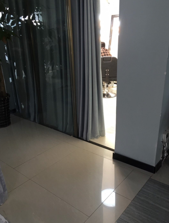 「奇趣网」感情好着呢！陈妍希探班陈晓再破两人离婚传闻