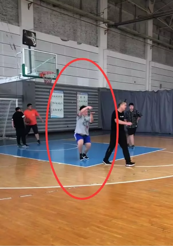 篮球恶搞打架视频,篮球恶搞打架视频大全