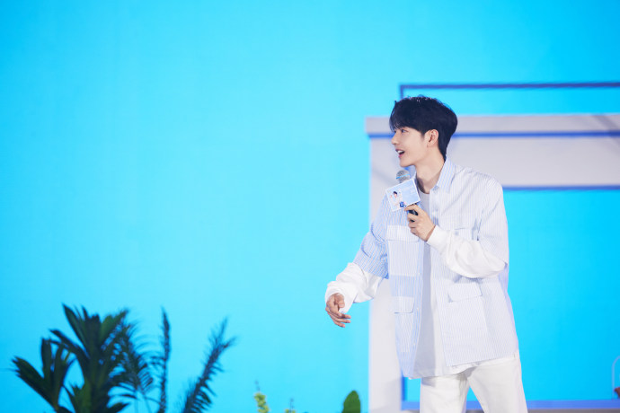 温柔穿搭汉服图片男生,温柔穿搭汉服图片男生头像