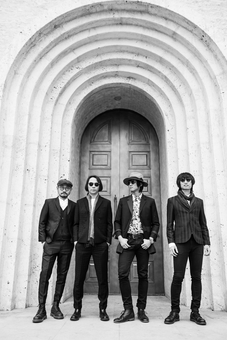 旅行团乐队图片