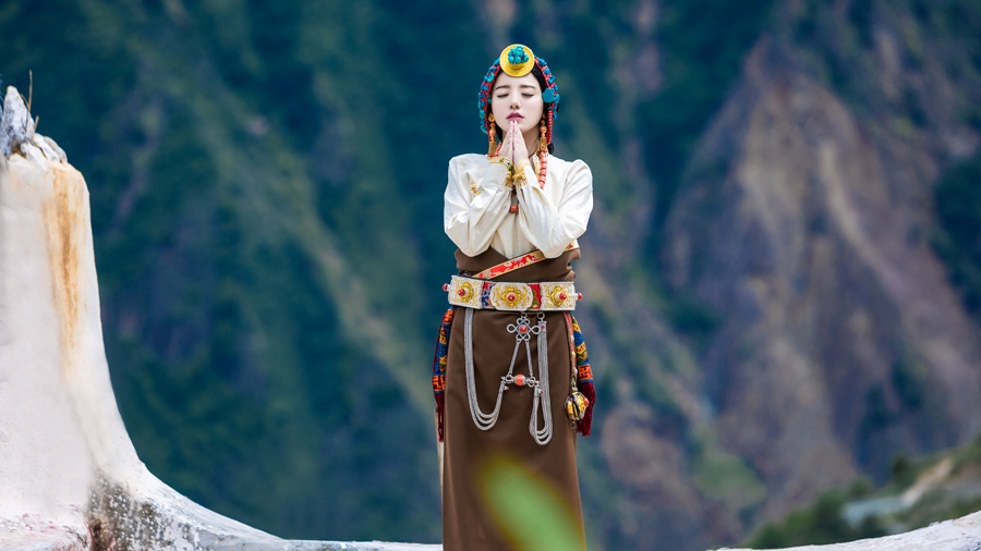 阿兰美人谷简谱_阿兰美人谷二胡版简谱