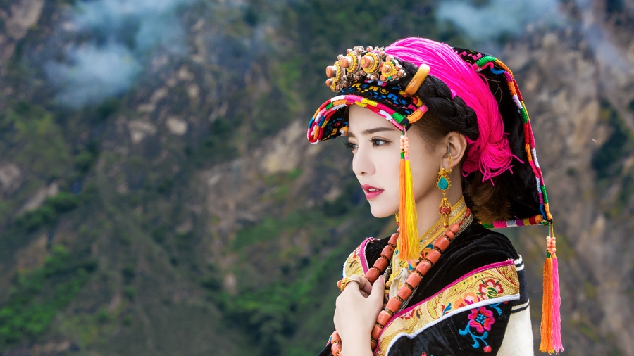 阿兰美人谷简谱_阿兰美人谷二胡版简谱