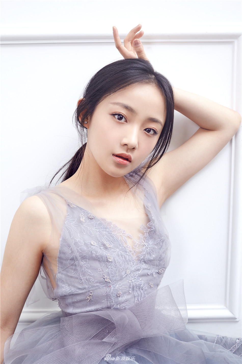 新浪娱乐讯 近日,演员吴佳怡曝光了一组写真.