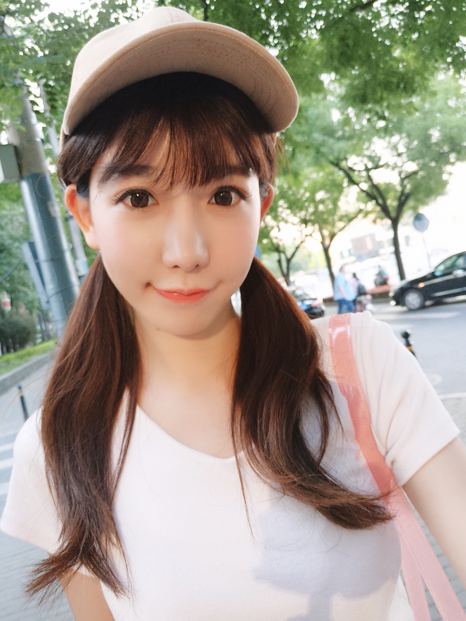 陈潇内衣秀_陈潇性感内衣照(2)