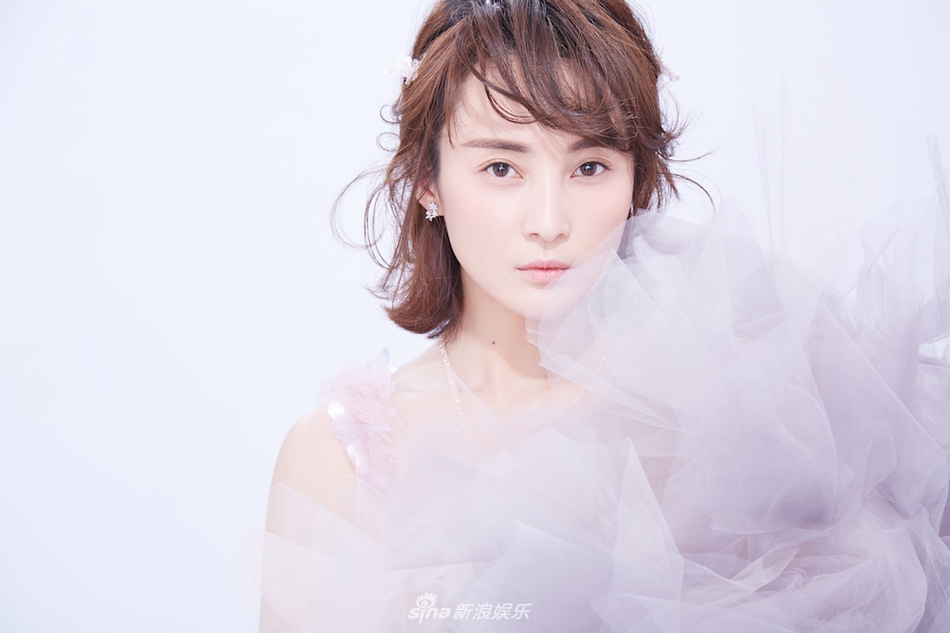 组图:是活体仙女无误!神颜蒋勤勤新写真仙气缭绕