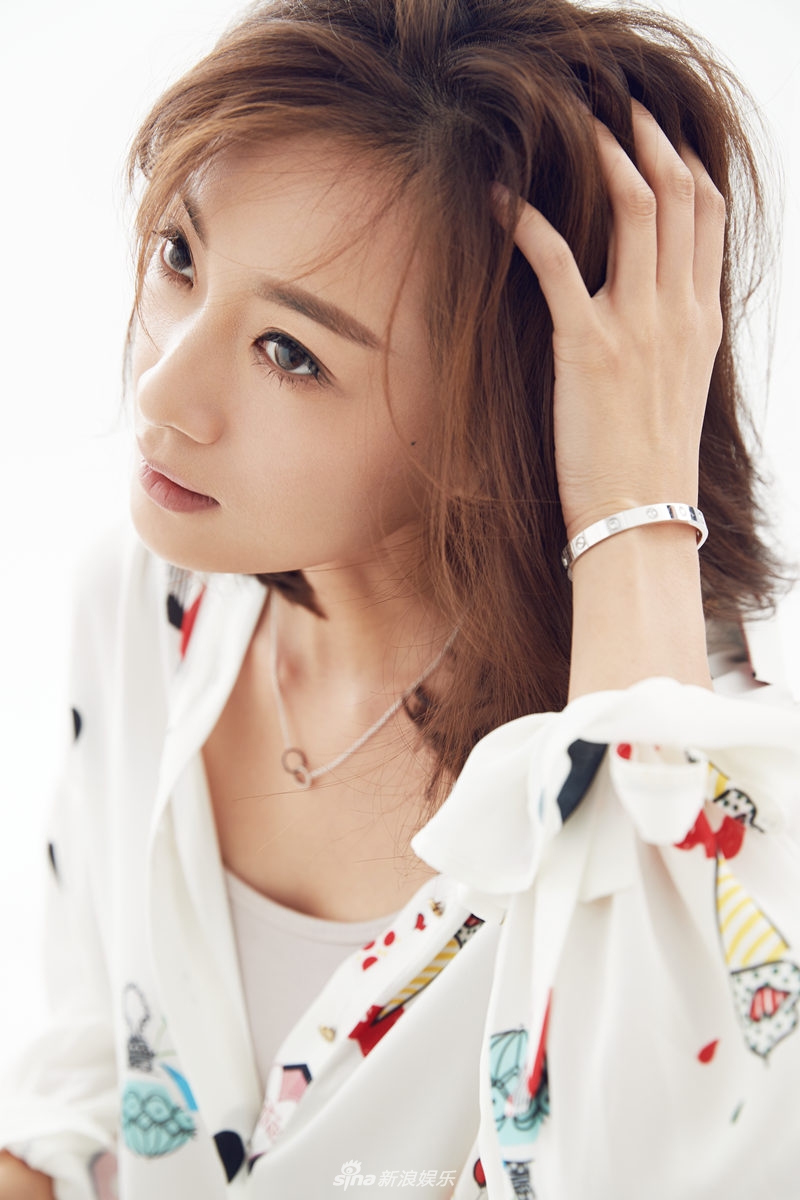 中国内地美女演员徐梵溪