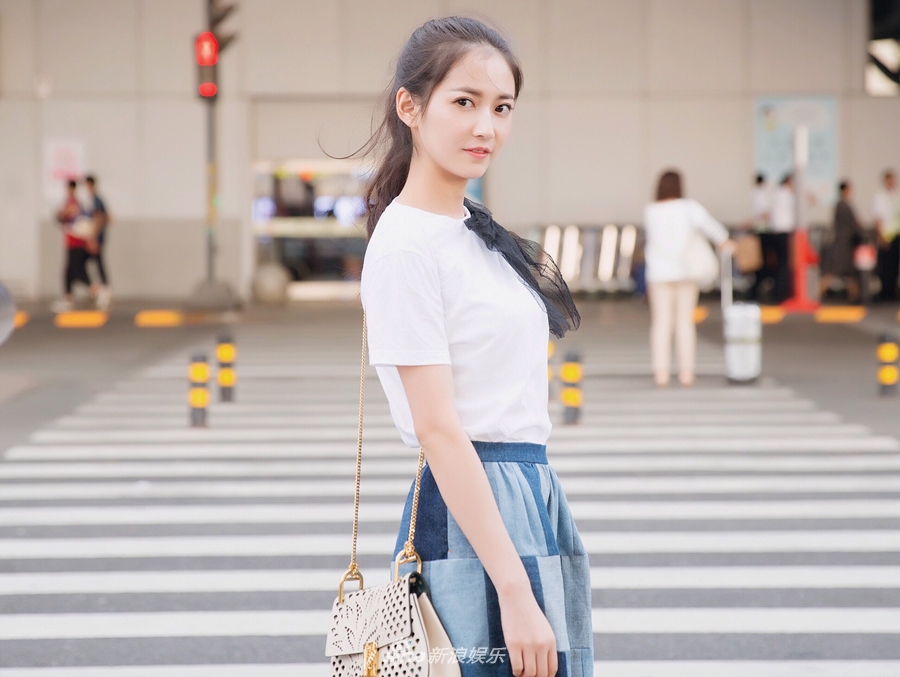 中国内地美女演员陈钰琪