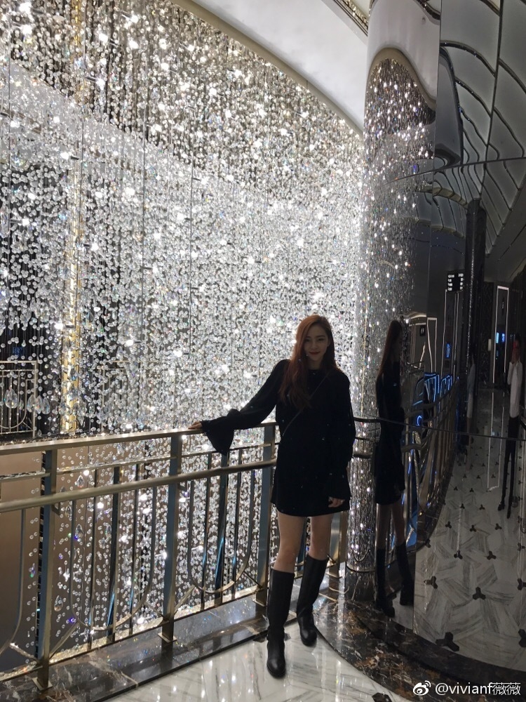 爆料一直播第一女主播vivianf和给她刷了九千万人民币的榜一要结婚了