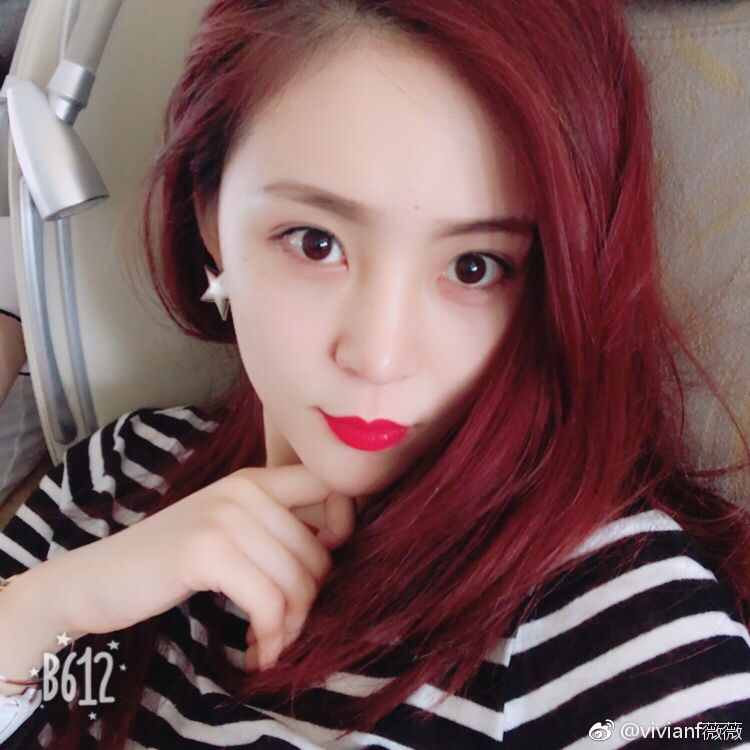 爆料一直播第一女主播vivianf和给她刷了九千万人民币的榜一要结婚了