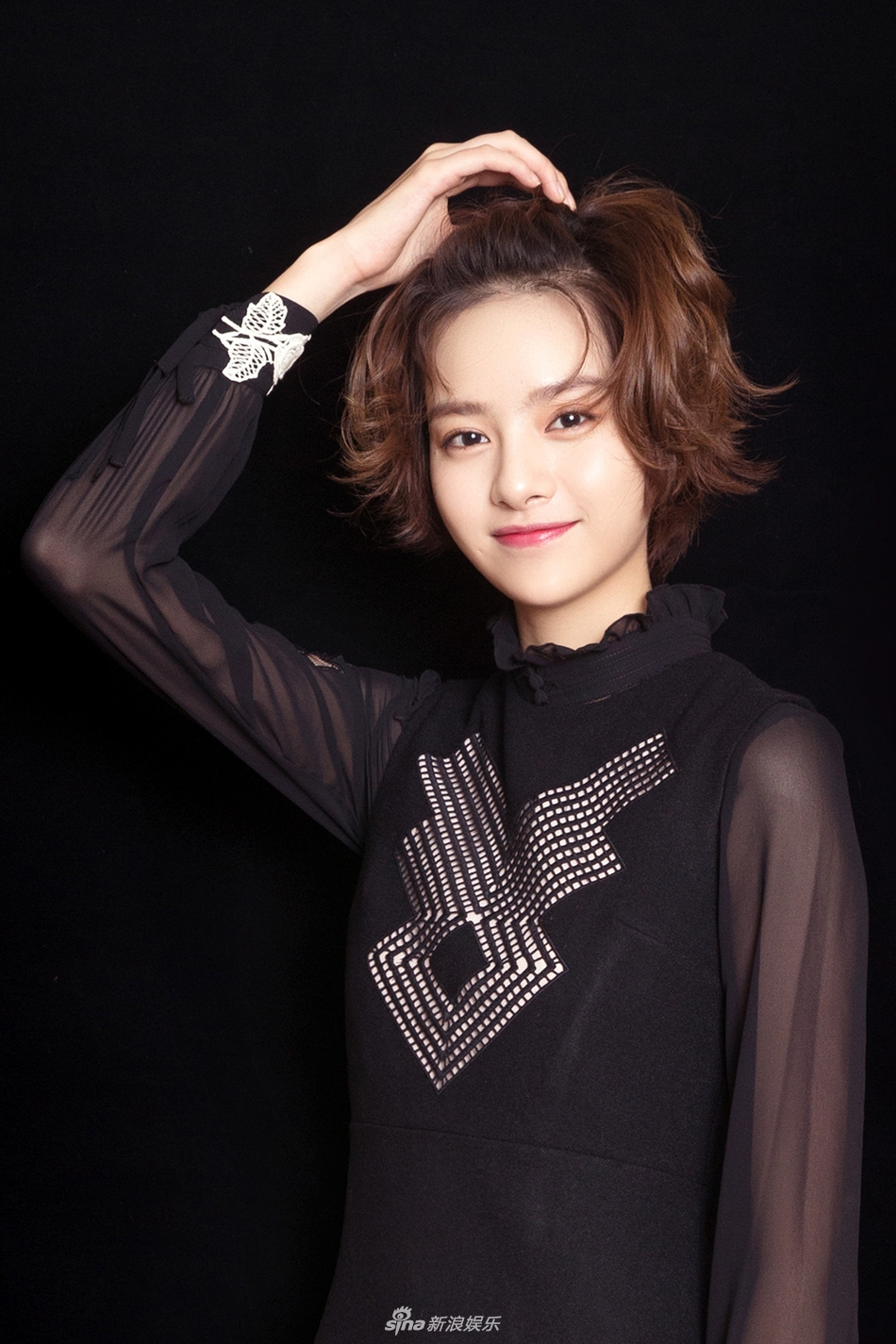 中国内地美女演员张艺上