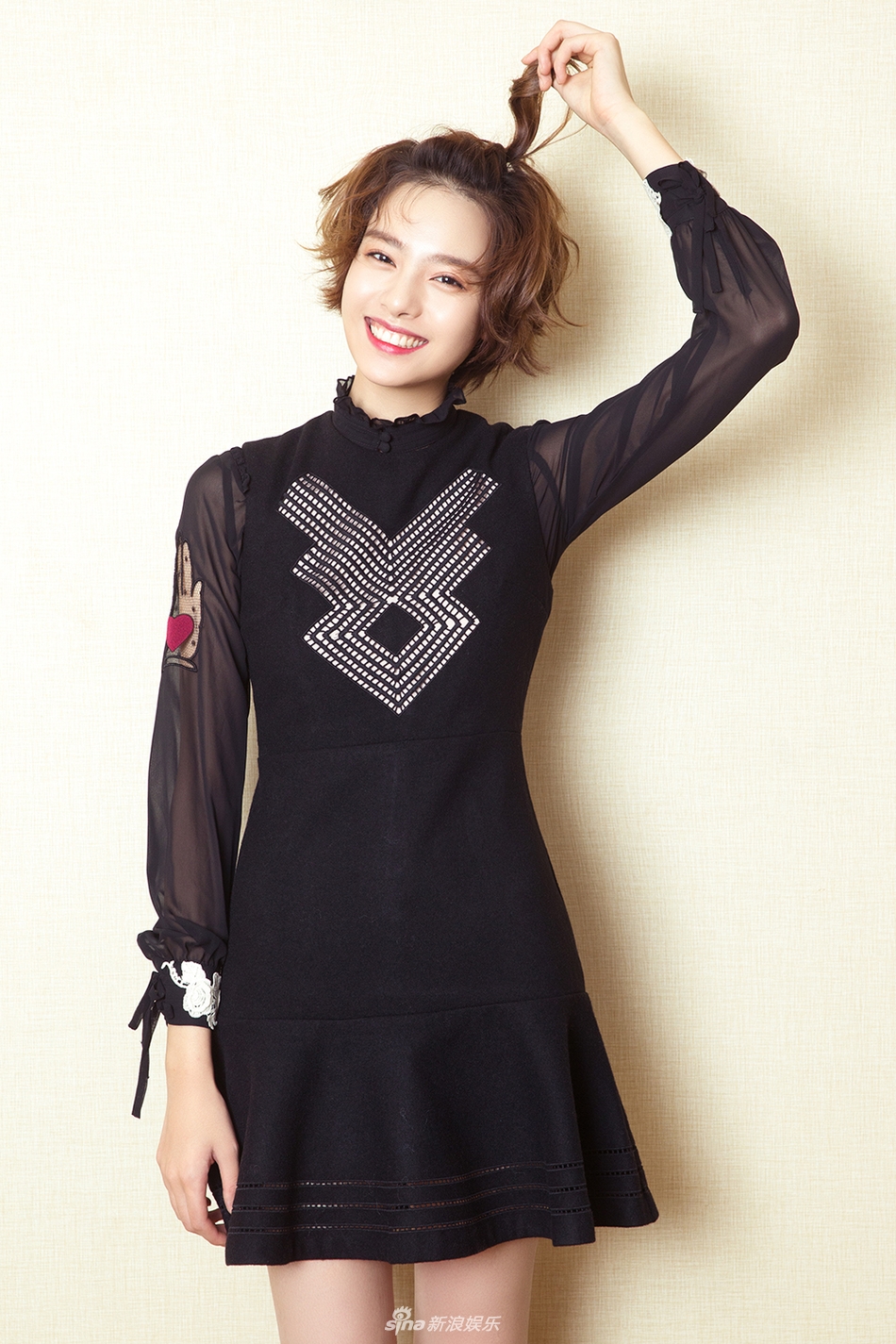 中国内地美女演员张艺上