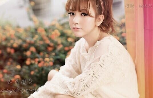 方媛最近的照片 8b04-kpzzqmz4128337.jpg