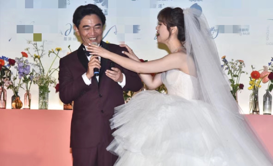 组图：吴姗儒温馨婚礼现场曝光 吴宗宪告白女儿“最漂亮的新娘”_2