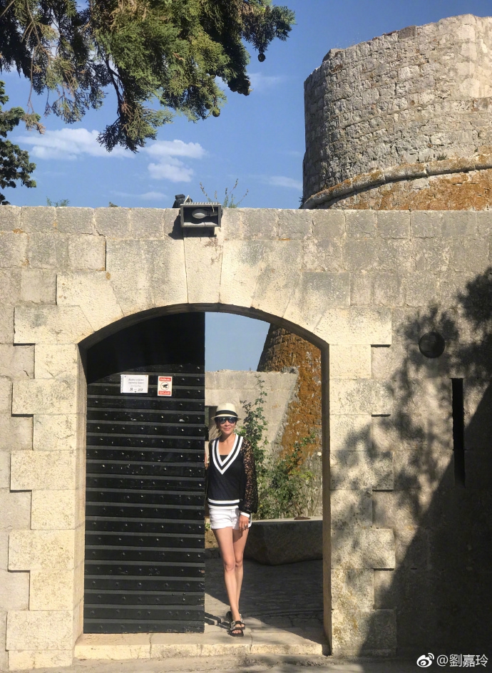 国家队热身赛-乐鱼app(leyu)官方网站-乐鱼官网