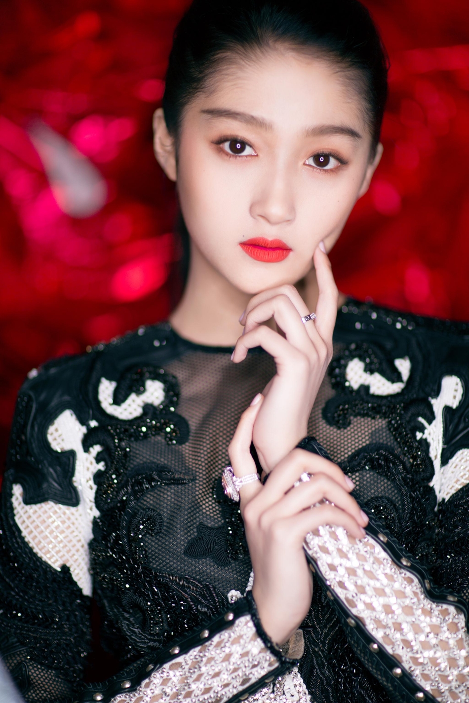 关晓彤内衣写真_关晓彤内衣写真高清(3)