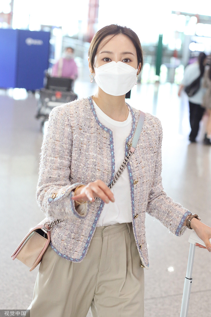 粉色小香风 82ab-8ea2cdb50d1bfba617294ad1b98b9c98.jpg