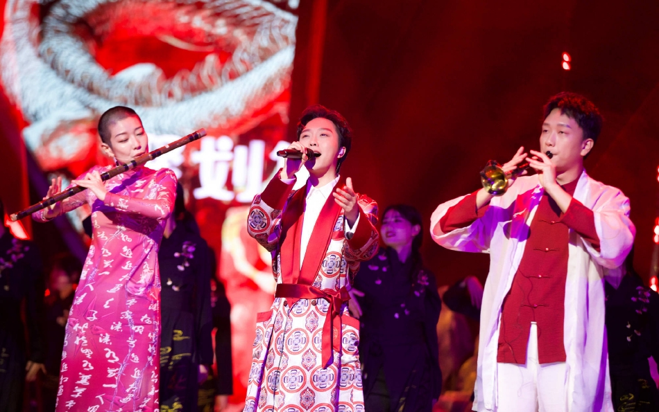 组图：2022各大卫视春晚精彩看点 郭麒麟宋小宝张杰冯巩等亮点足_24