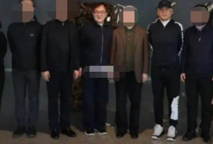 组图:中影协第十届主席团第五次会议陈道明戴帽出席难遮花白头发第3张图片 组图:中影协第十届主席团第五次会议陈道明戴帽出席难遮花白头发第3张图片