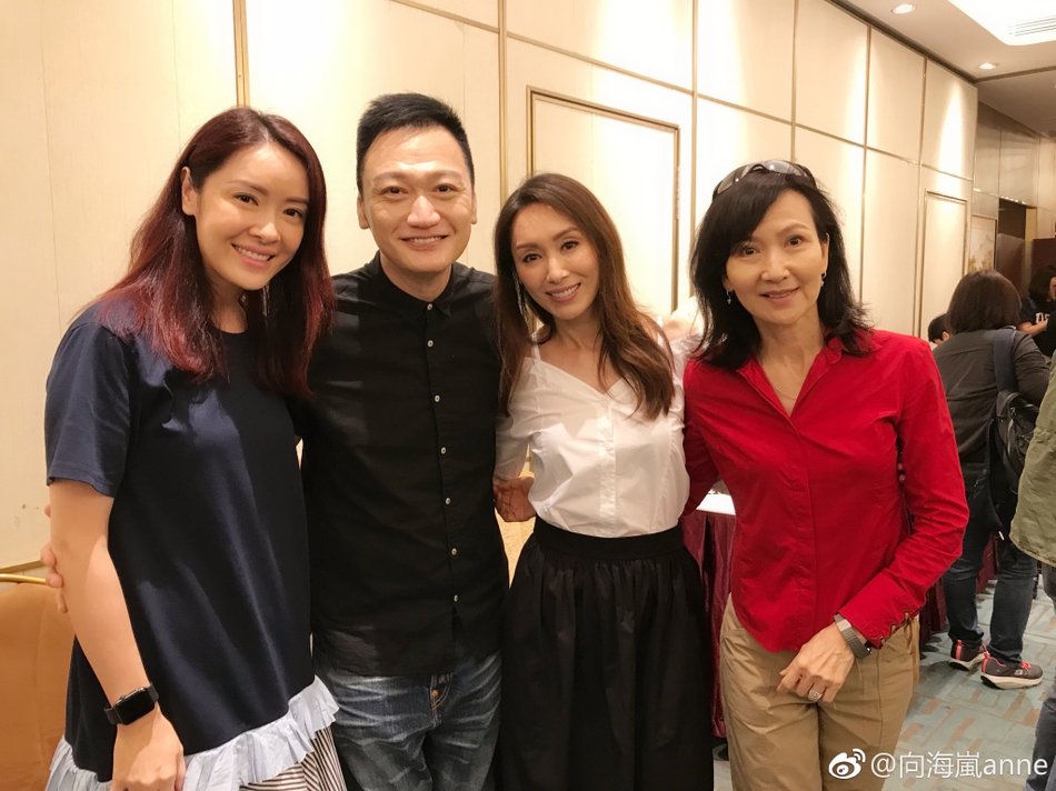 组图:TVB经典剧《刑侦》重聚 陶大宇郭可盈郭蔼明都来了