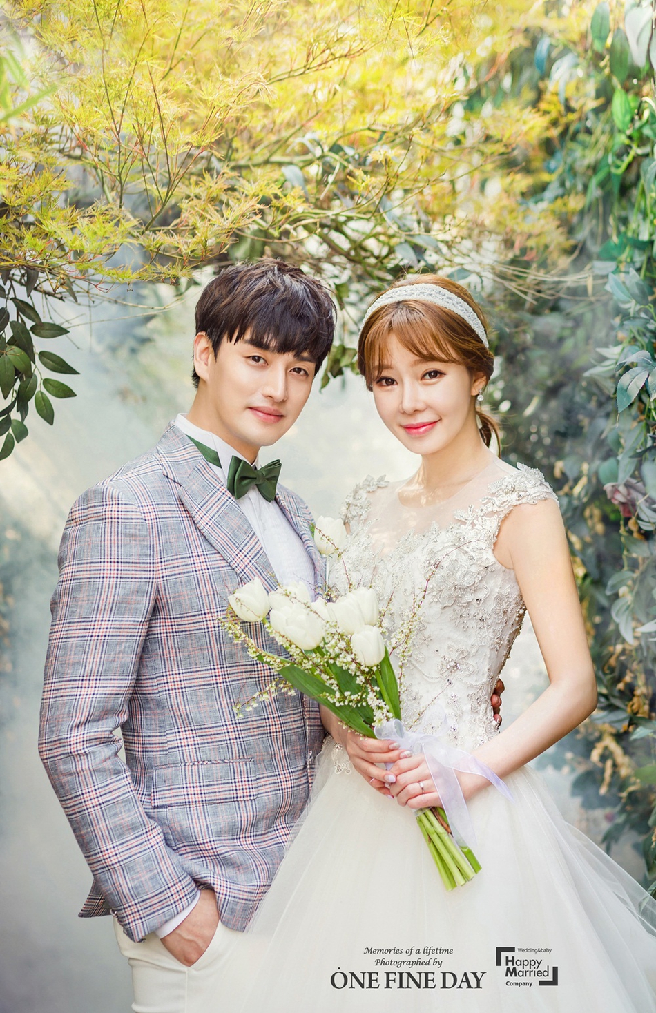 婚纱照六组合_婚纱照三组合挂法图片(3)