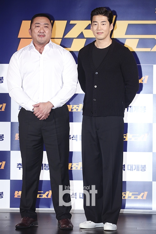 尹启相马东锡等亮相 新片《犯罪都市》将映
