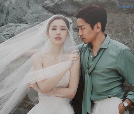 朴河宣婚纱照_朴河宣性感图片