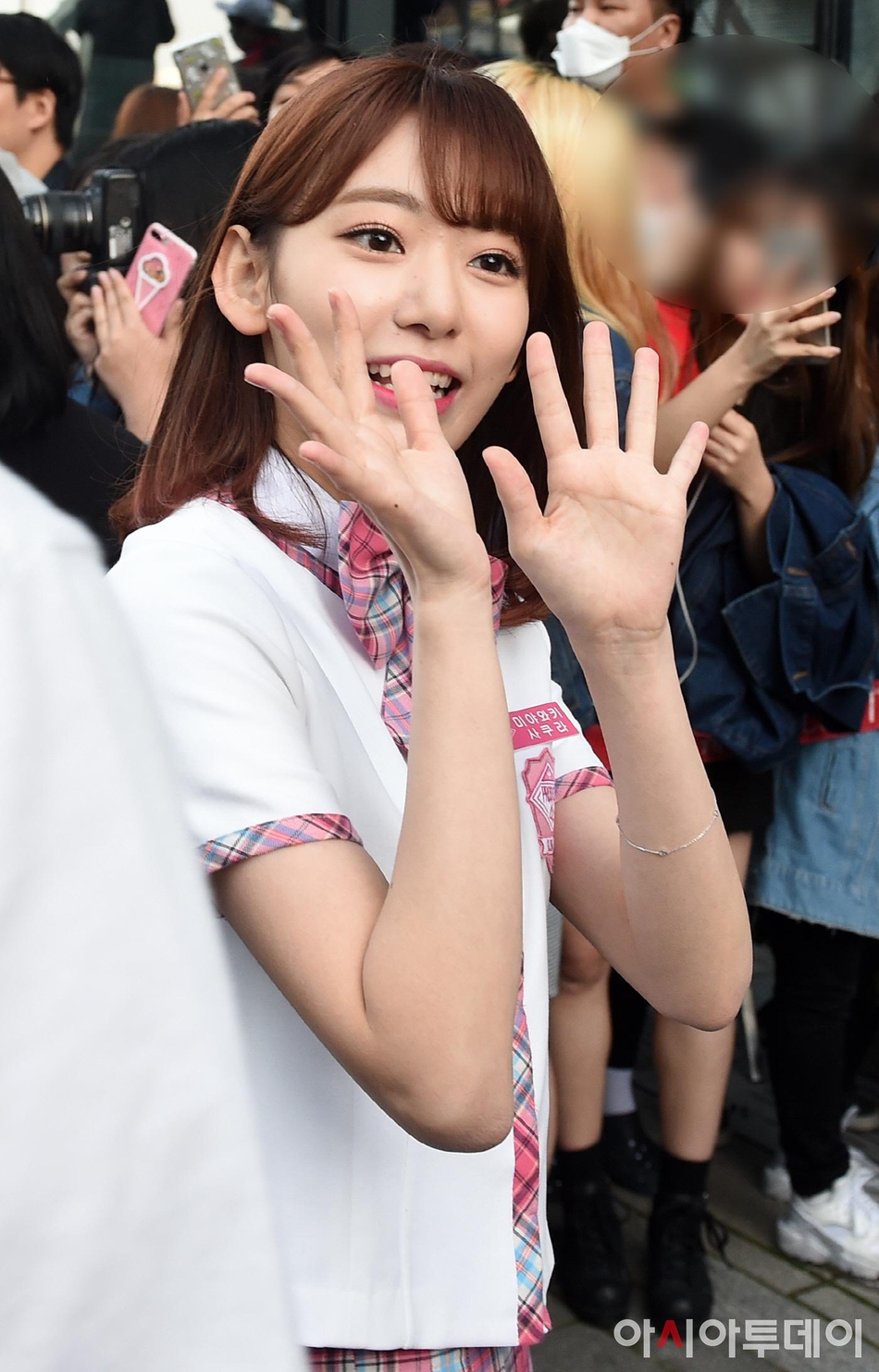 日韩美女对决!《PD48》樱花妹泡菜妹颜值比拼