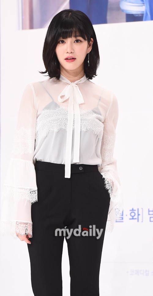 tvn《给忘记诗的你》李侑菲李彩英等亮相