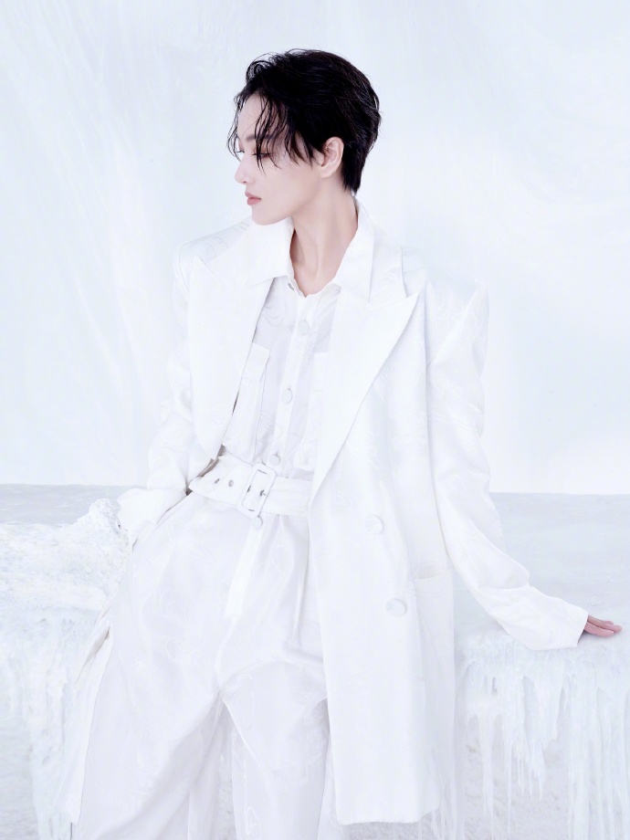 汉服短发清冷女生穿搭,汉服短发怎么扎简单好看