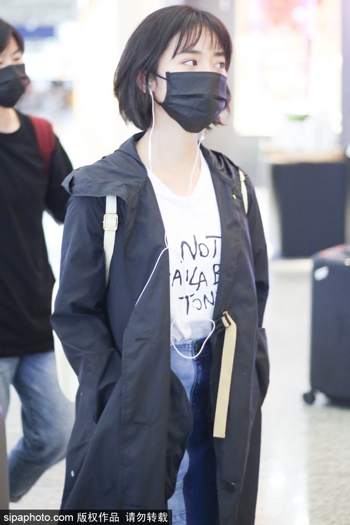 风衣口罩_戴口罩的男生头像动漫(3)