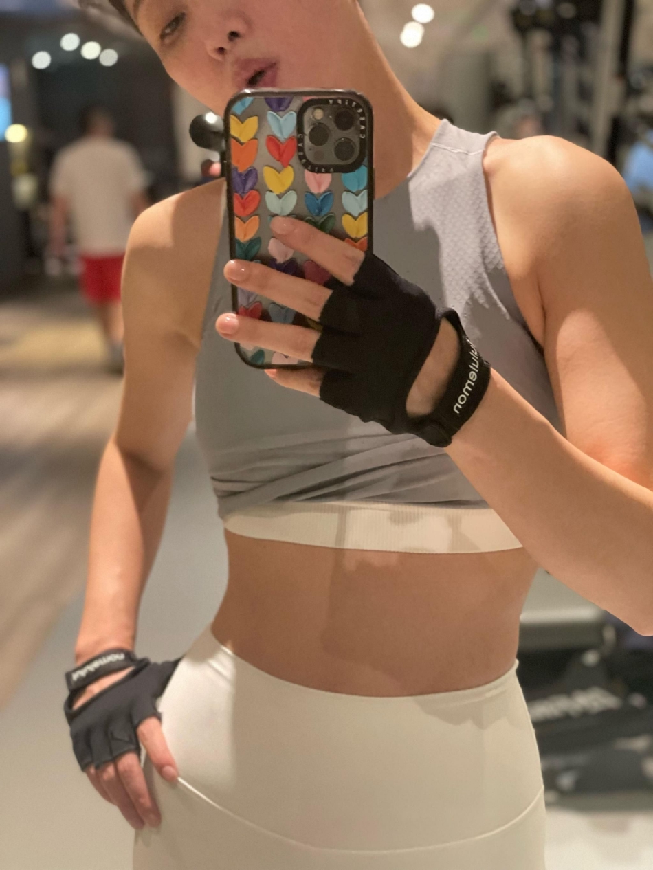 健身照片怎么拍手臂 f1a1-f49f0b55481c07cea7727eb16c8cafcf.jpg