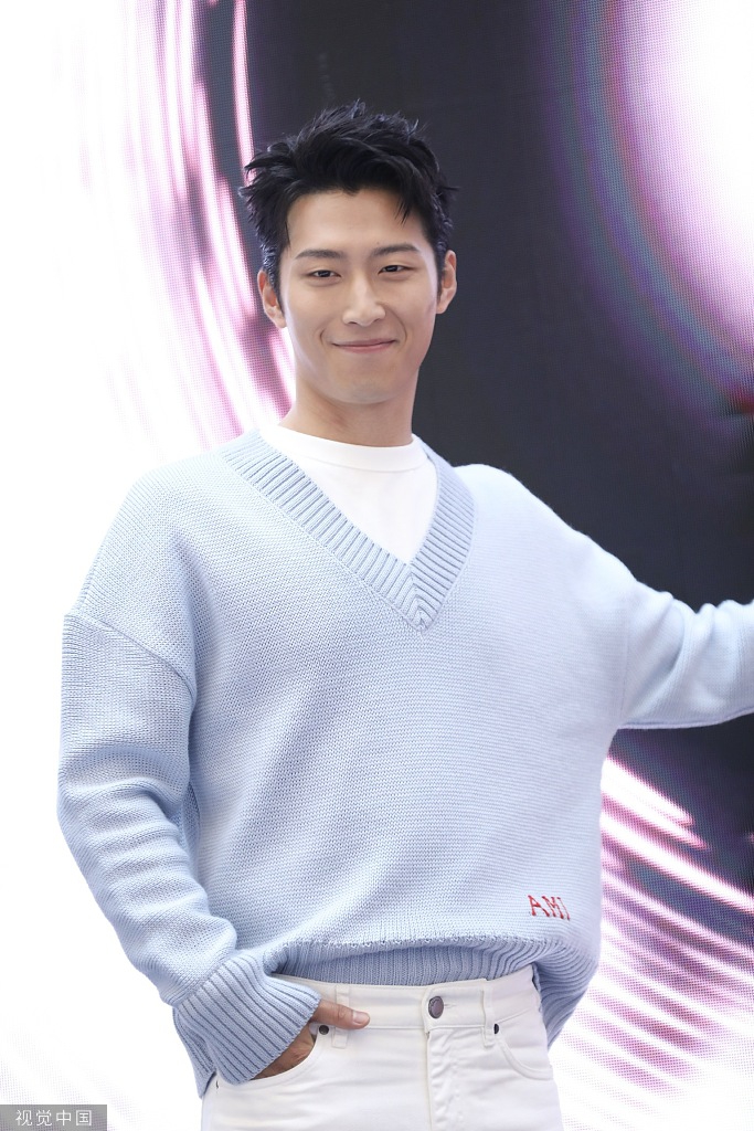 怎么让自己变温文尔雅 179d-ihqyuym4346627.jpg