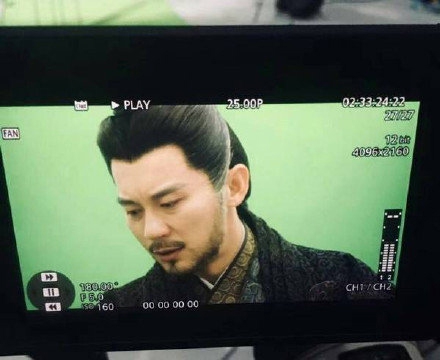 组图：范冰冰《巴清传》重拍男主换郭品超？粉丝辟谣“是旧图”