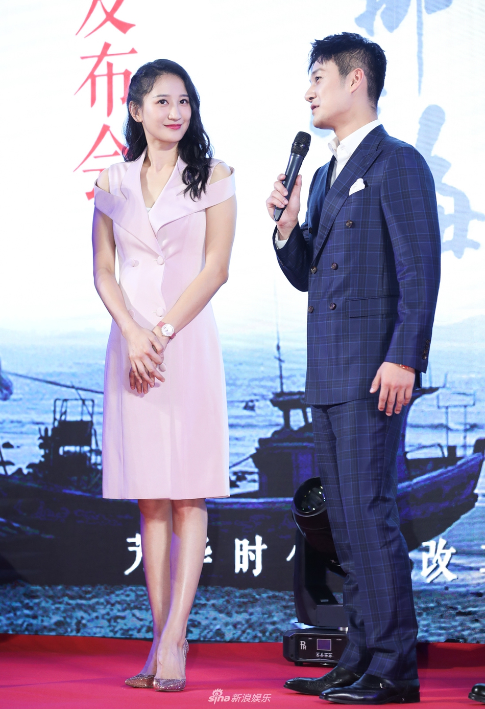 组图：《那片花那片海》开播 曾泳醍张陆白手起家励志创业