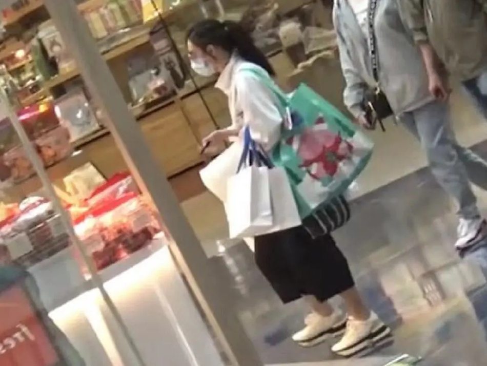 内衣店拿货(3)